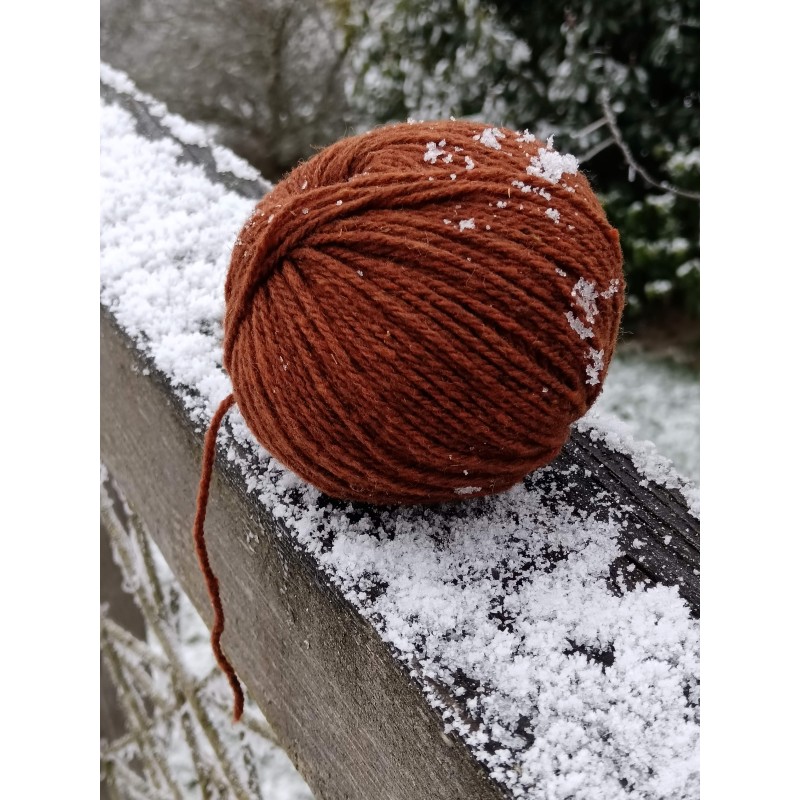 PELOTE ((50g) laine 100% Mérinos - Coloris Châtaigne