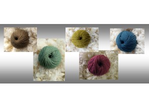 LOT DE 12 PELOTES 100% MERINOS - 5 COLORIS AU CHOIX